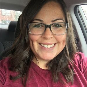 Meet your Posher, Amanda